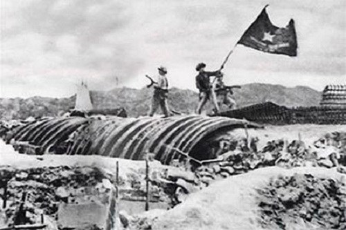 Câu 2 SGK Lịch sử 9 trang 127 chiến thắng Điện Biên Phủ 1954